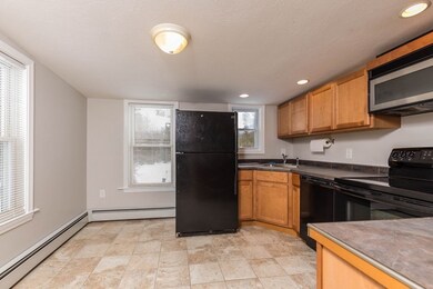 184 Minott St unit 2, Gardner, MA 01440 - photo 3