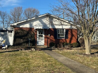 258 N 6th Ave, Beech Grove, IN 46107 - photo 2