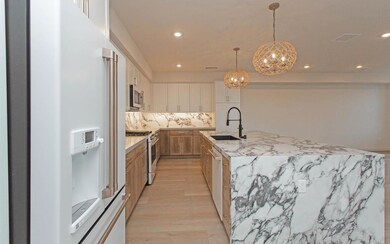 312 Hemlock Ave, Carlsbad, CA 92008 - photo 5