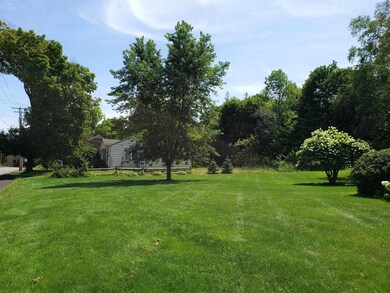 18 Bridge St, Pittsfield, NH 03263 - photo 2