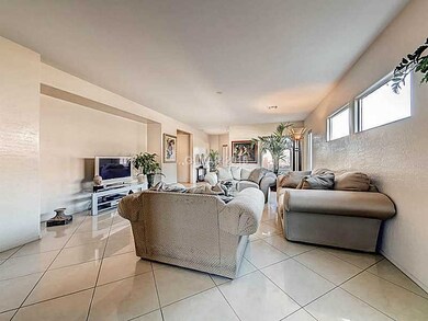 Property Photo. Livingroom