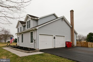 293 Quaint Swan Dale Dr, Martinsburg, WV 25404 - photo 3