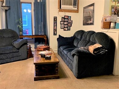 918 E 22nd Ct, Des Moines, IA 50317 - photo 3