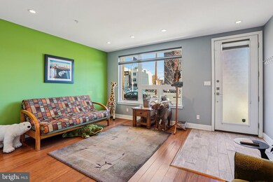 1332 S 3rd St unit C, Philadelphia, PA 19147 - photo 4