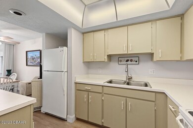 Kitchen Facing Refrig