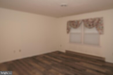 52 Iden Ln, Martinsburg, WV 25404 - photo 6