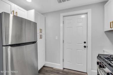 209 Atkins Ave unit 2nd Floor, Neptune, NJ 07753 - photo 4