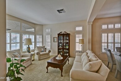 GREAT RM LIVING AREA