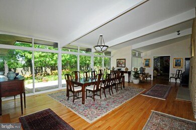 1924 Thomas Dr, Annapolis, MD 21409 - photo 5