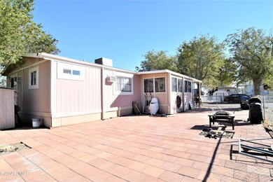 45446 7th St E unit 21, Lancaster, CA 93535 - photo 4