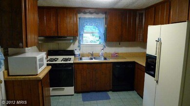 2707 Paper Mill Rd, Phoenix, MD 21131 - photo 7