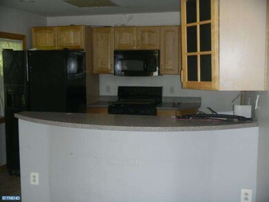 45 Edgewood Rd, Broomall, PA 19008 - photo 2