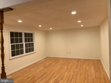 13816 Castle Cliff Way, Silver Spring, MD 20904 - photo 3