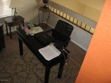 Private office nook