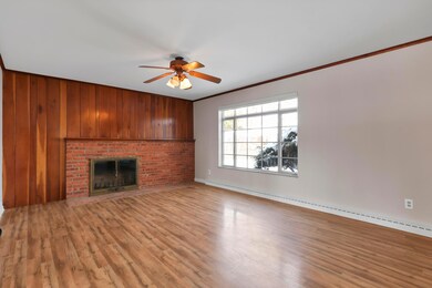 4266 Fairoaks Dr, Columbus, OH 43214 - photo 7