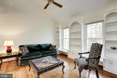 2605 Musgrove Rd, Silver Spring, MD 20904 - photo 4
