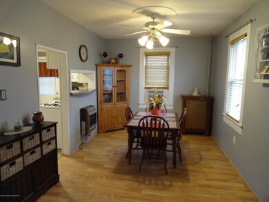 1820 Lafayette St, Scranton, PA 18504 - photo 3