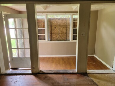 957 Patricia Dr, Columbus, GA 31907 - photo 2