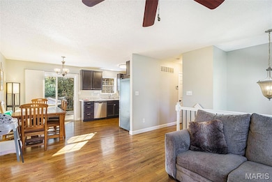 2216 Gregory Dr, Pacific, MO 63069 - photo 3