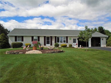 5924 Opossum Ln, Slatington, PA 18080 - photo 2