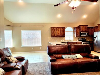 1224 Glen Ct, Weatherford, TX 76087 - photo 5