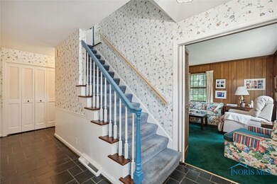 Foyer/Entry