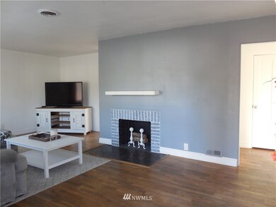 1917 SW Snively Ave, Chehalis, WA 98532 - photo 5