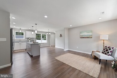 817 Virginia Ave, Woodbury, NJ 08096 - photo 4