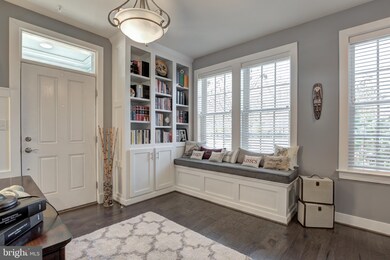 928 Slaters Ln, Alexandria, VA 22314 - photo 6