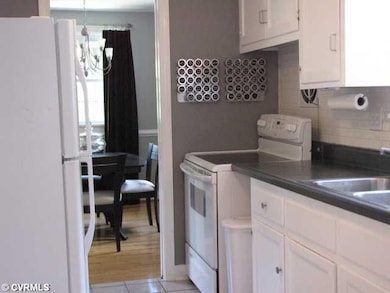Kitchen - Lovely kitchen with tile floor and custo