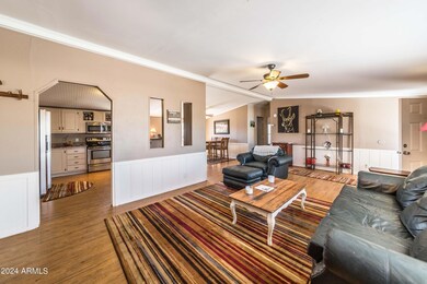 LivingRoom3