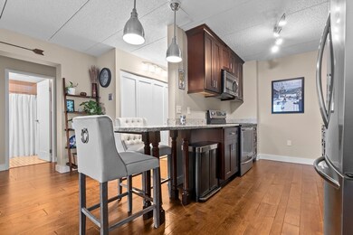 Franklin Manor unit 501, Melrose, MA 02176 - photo 6