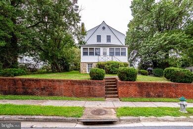 5819 Quintana St, Riverdale, MD 20737 - photo 2