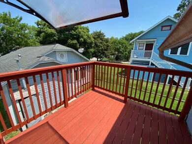 328 1/2 Moody St unit GAR APT, Houston, TX 77009 - photo 4