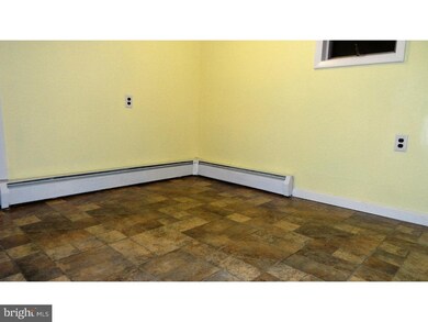 141 Hall St unit REAR, Spring City, PA 19475 - photo 2