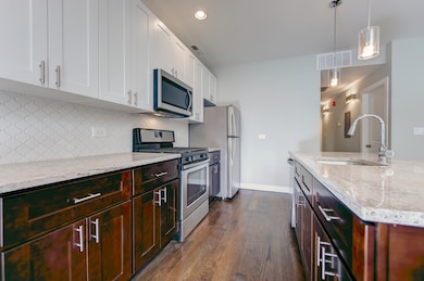 3015 W Wellington Ave, Chicago, IL 60618 - photo 2