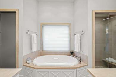 711 E 19th St, Houston, TX 77008 - photo 4