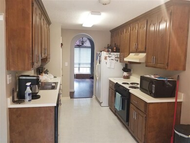 207 Crossfield Dr, Warner Robins, GA 31088 - photo 2