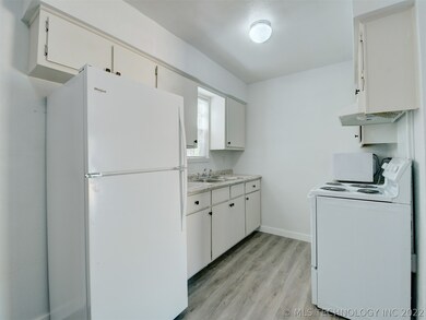 1080 7th St, Wilson, OK 73463 - photo 3