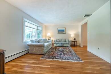 26 Hemlock Rd, Andover, MA 01810 - photo 5