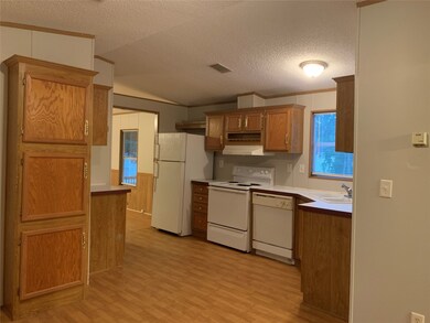 33107 Bear Branch Ln unit B, Magnolia, TX 77354 - photo 4