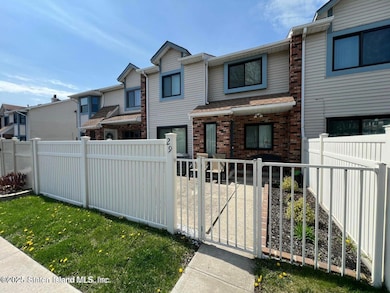 29 Shirra Ave unit 249, Staten Island, NY 10314 - photo 2