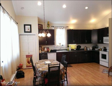 114 E Shore Dr, Hawley, PA 18428 - photo 3