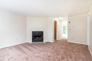573 Carriage Shop Rd unit F, East Falmouth, MA 02536 - photo 6