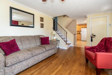 3774 Adell Rd, Columbus, OH 43228 - photo 6