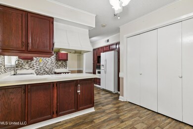 1724 Mary Ann Drive-7