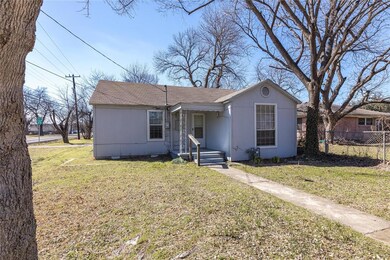 1107 S Paris St, Ennis, TX 75119 - photo 2