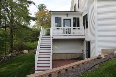 13 Sugar Plum Ln, Londonderry, NH 03053 - photo 2