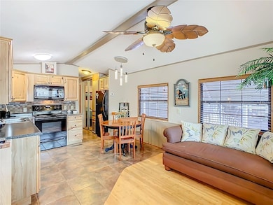 9000 US Hwy unit 828, Clermont, FL 34714 - photo 3