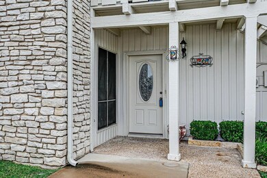 4207 Fairway Dr unit 2, Granbury, TX 76049 - photo 6